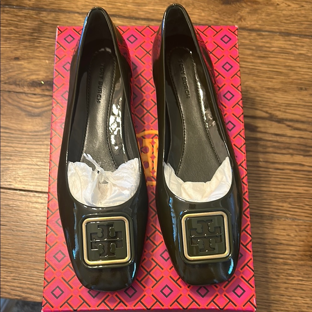 Tory Burch Black Patent Leather Flats